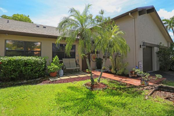 Spring Lake Villas, 8202 NW 100th Dr #8202, Tamarac, Florida 33321, image 1