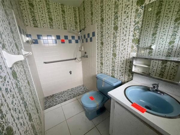 Dudley At Cresthaven Villas, 2724 E Dudley Dr #A, West Palm Beach, Florida 33415, image 2