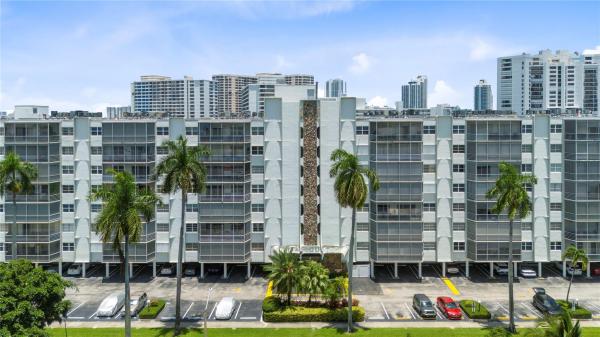 Fairways Riviera, 400 Diplomat Pkwy #403, Hallandale Beach, Florida 33009, image 1