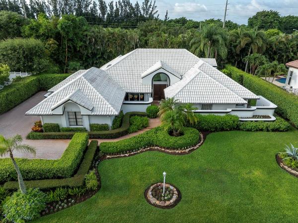Pine Tree Golf Club, 4606 Gleneagles Dr, Boynton Beach, Florida 33436, image 1