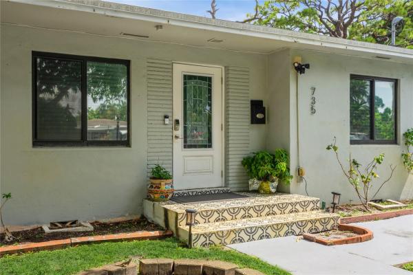 Central Oakland Park, 735 NE 37th St, Oakland Park, Florida 33334, image 1