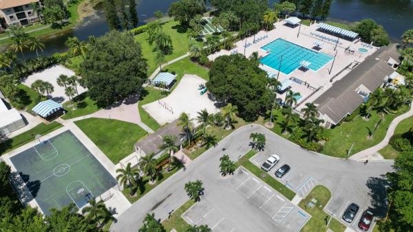 Karanda Village 3, 3961-A Cocoplum Cir #3659, Coconut Creek, Florida 33063, image 2