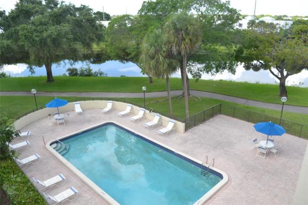 Cypress Bend, 2320 S Cypress Bend Dr #404, Pompano Beach, Florida 33069, image 1