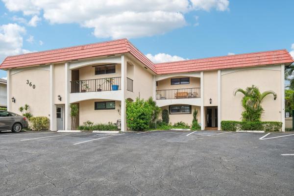 Key Haven, 360 Wilma Cir #3, Riviera Beach, Florida 33404, image 1