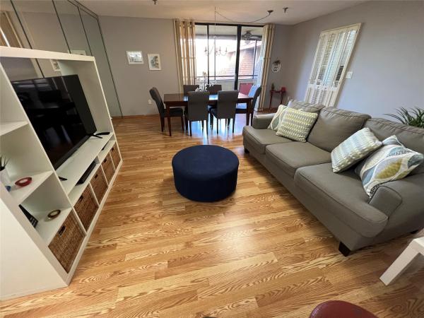 Cedar Glenn, 671 NE 195th St #414E, Ives Estates, Florida 33179, image 2