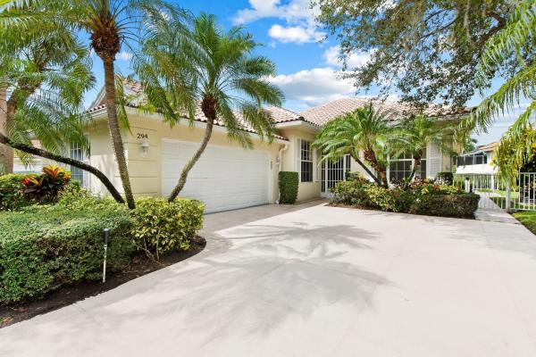 Oaks East, 294 Kelsey Park Cir, Palm Beach Gardens, Florida 33410, image 1
