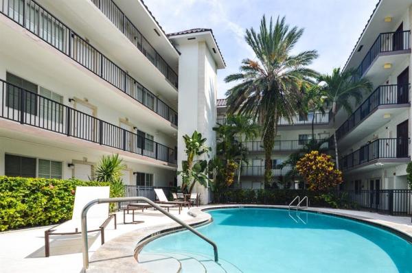Gulfstream Of Las Olas, 924 SE 2nd St #21, Fort Lauderdale, Florida 33301, image 1