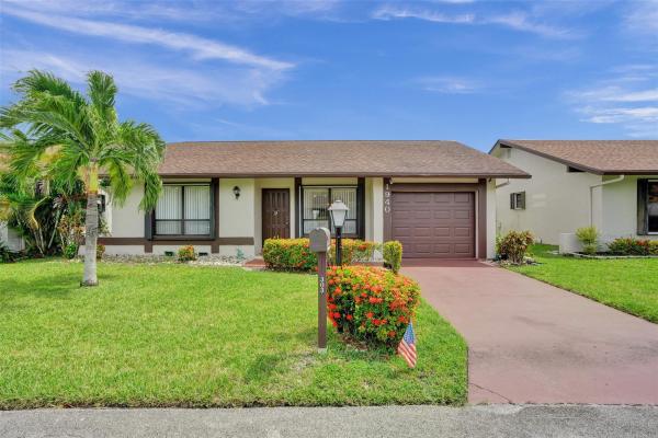 The Meadows Of Crystal Lake, 1940 SW 15th Pl, Deerfield Beach, Florida 33442, image 1