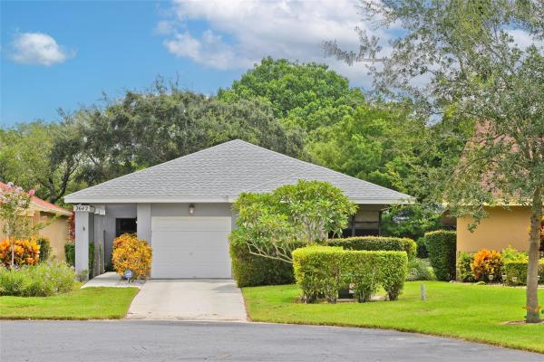 Tamarind Village, 2642 Blue Sage Ave, Coconut Creek, Florida 33063, image 1