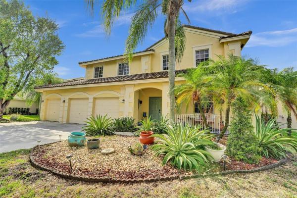 Highland Meadows, 817 Crestview Cir, Weston, Florida 33327, image 1