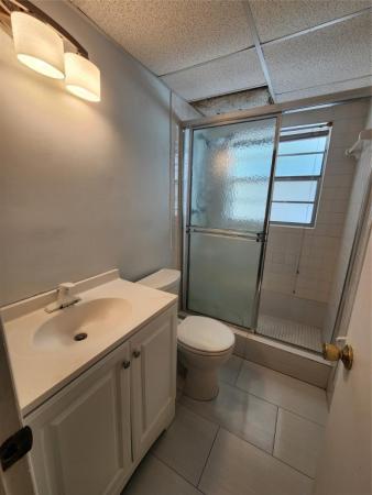 Oriole Golf & Tennis Club 1, 7817 Golf Circle Dr #102, Margate, Florida 33063, image 1