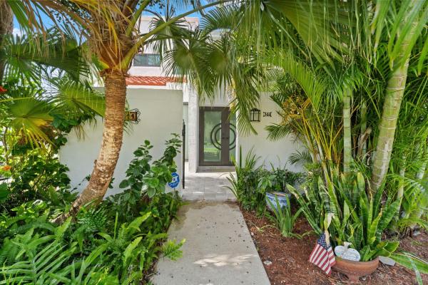 20944 Bay Ct #344-4, Aventura, Florida 33180, image 1