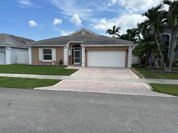 Lauren's Turn, 5346 NW 55th St, Coconut Creek, Florida 33073, image 1