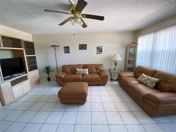 Westbury, 2019 Westbury F #2019, Deerfield Beach, Florida 33442, image 1