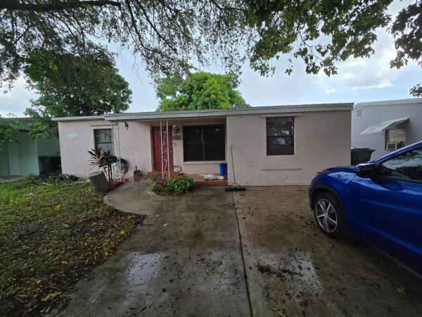 North Andrews Terrace, 5465 NE 3rd Ave, Fort Lauderdale, Florida 33334, image 1