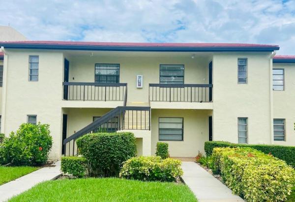 Fairways Of Boca Lago, 8535 Casa Del Lago #F, Boca Raton, Florida 33433, image 1