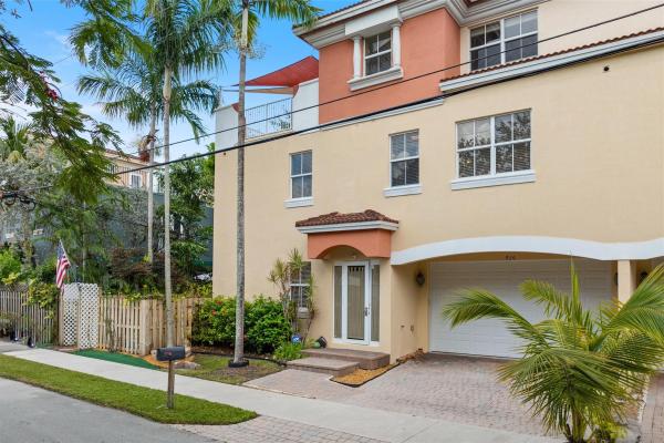 The Almeda, 920 SW 8th St #920, Fort Lauderdale, Florida 33315, image 1