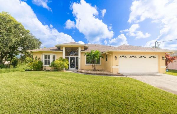Hidden Oaks, 1309 SW Abingdon Ave, Port St. Lucie, Florida 34953, image 2