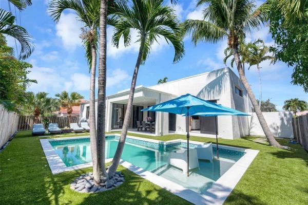 Hillsboro Shores, 3410 Leigh Rd, Pompano Beach, Florida 33062, image 1
