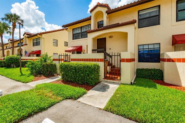 Freedom Square, 502 N Freedom Ct #50, Deerfield Beach, Florida 33442, image 1
