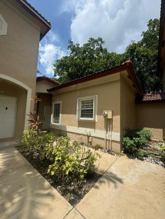 Emerald Courts, 16223 Emerald Cove Rd #16223, Weston, Florida 33331, image 1