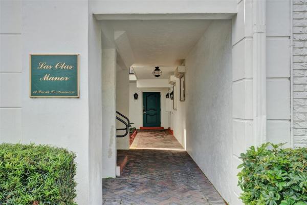 Las Olas Manor, 1212 SE 2nd Ct #201, Fort Lauderdale, Florida 33301, image 2
