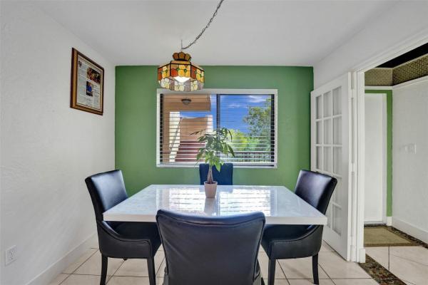 Plantation Forest, 7451 NW 16th St #201, Plantation, Florida 33313, image 2