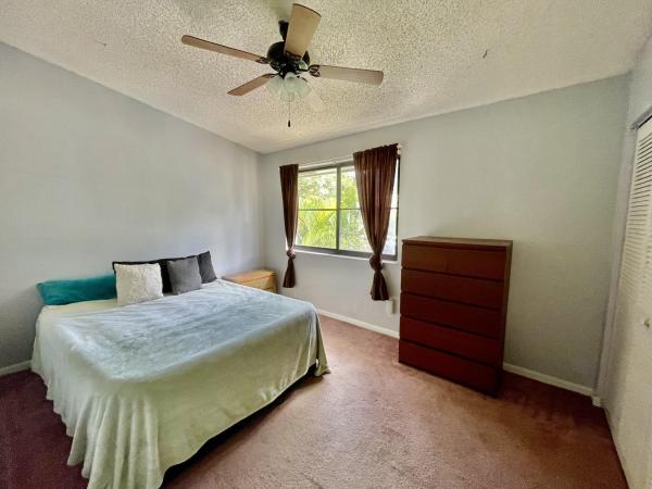 Oakwood On The Green, 9787 E Riverside Dr #62-4, Coral Springs, Florida 33071, image 2