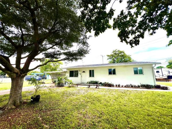 Fairfax Brolliar, 1540 SW 37th Ave, Fort Lauderdale, Florida 33312, image 1