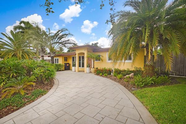 Deer Pomp Estates, 2331 NE 50th Ct, Lighthouse Point, Florida 33064, image 1