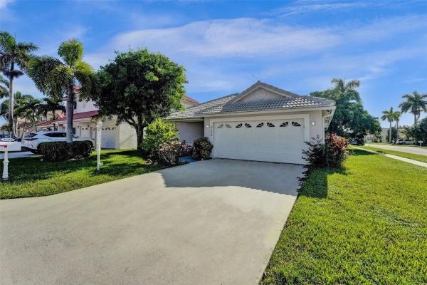 Impressions, 21330 Sawmill Ct, Boca Raton, Florida 33498, image 1
