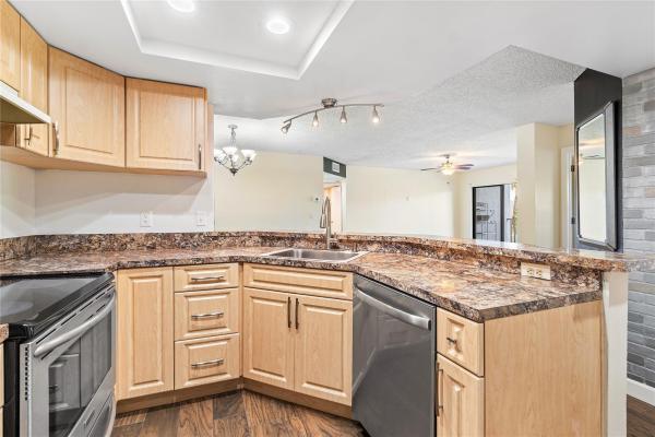 Visconti, 9088 W Atlantic Blvd #527, Coral Springs, Florida 33071, image 1