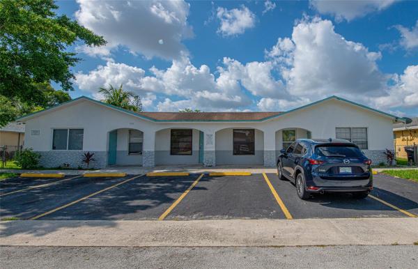 Lauderdale North Park, 7610 1-3 SW 10th St, North Lauderdale, Florida 33068, image 1