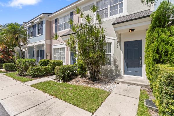 Fiesta, 3369 Confetti Ln, Margate, Florida 33063, image 1