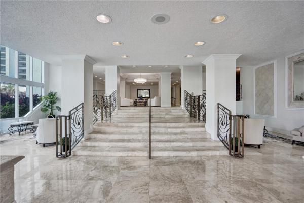 Ocean Colony, 1620 S Ocean Blvd #Ph-16D, Lauderdale By The Sea, Florida 33062, image 2