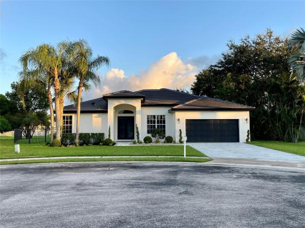 Regency Lake Estates, 9247 Emily Cir, Lake Worth Beach, Florida 33467, image 1