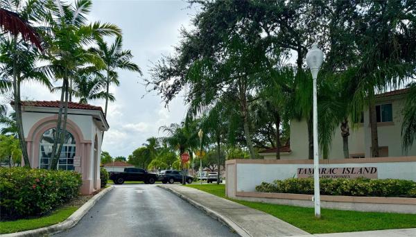 Tamarac Island Townhomes, 7655 Tamarac Island Cir #7655, Tamarac, Florida 33321, image 1