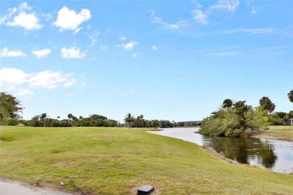 Palm-Aire Country Club 9, 903 Cypress Ter #206, Pompano Beach, Florida 33069, image 1