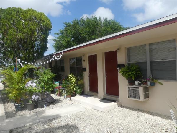 Beverly Park, 6204 Dewey St #1-4, Hollywood, Florida 33023, image 2