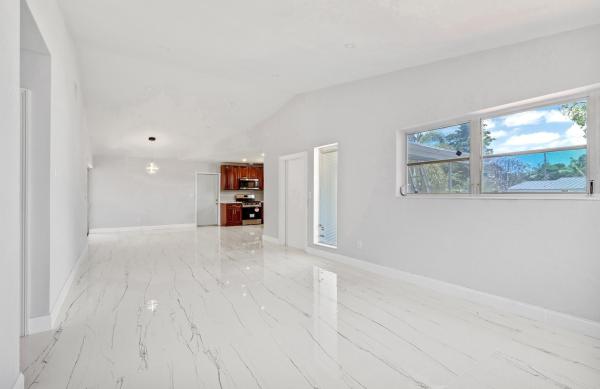 Heritage Homes, 7180 Park St, Hollywood, Florida 33024, image 2