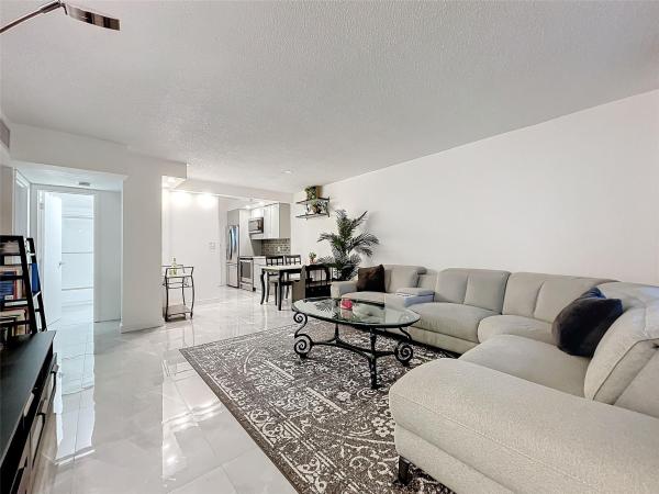 Cypress Creek, 1407 NE 56th St #105, Fort Lauderdale, Florida 33334, image 1