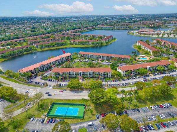 Hawthorne At Century Village, 12900 SW 13th St #312E, Pembroke Pines, Florida 33027, image 1