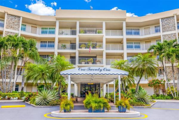 Cypress Grove At Palm-Aire, 800 Cypress Grove Dr #303, Pompano Beach, Florida 33069, image 1