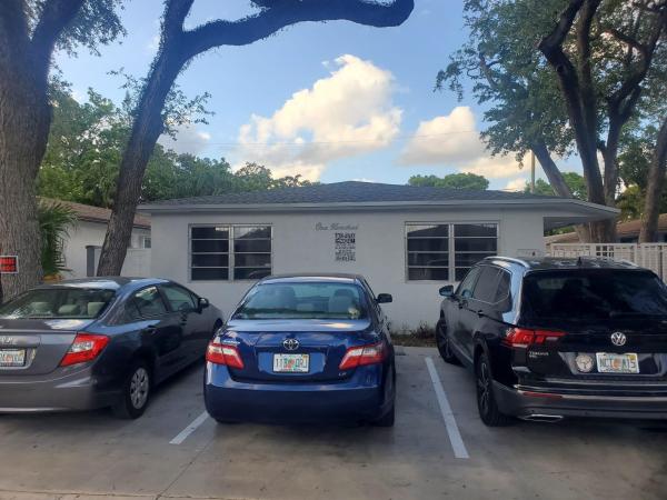 Hallandale Park, 100 SW 9th St #A-B, Hallandale Beach, Florida 33009, image 2