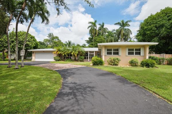 Plantation Gardens, 812 Holly Ln, Plantation, Florida 33317, image 1