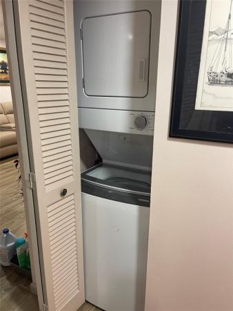 Lakes Of Carriage Hills, 6090 N Sabal Palm Blvd #311, Tamarac, Florida 33319, image 1