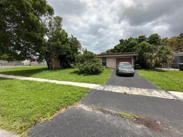 Heathgate, 8004 NW 74th Ter, Tamarac, Florida 33321, image 1