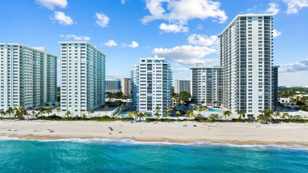 The Commodore, 3430 Galt Ocean Dr #1711, Fort Lauderdale, Florida 33308, image 1