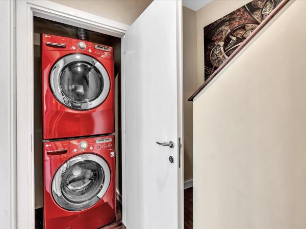 Bamboo Flats, 733 NE 4th Ave, Fort Lauderdale, Florida 33304, image 1