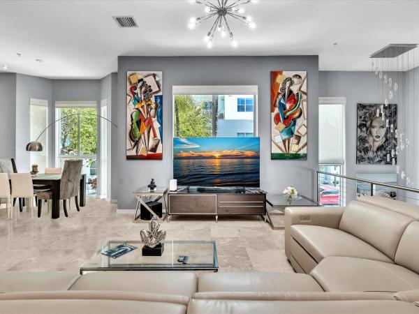 Bamboo Flats, 733 NE 4th Ave, Fort Lauderdale, Florida 33304, image 2